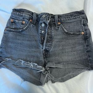 Levi 501 Jean Shorts